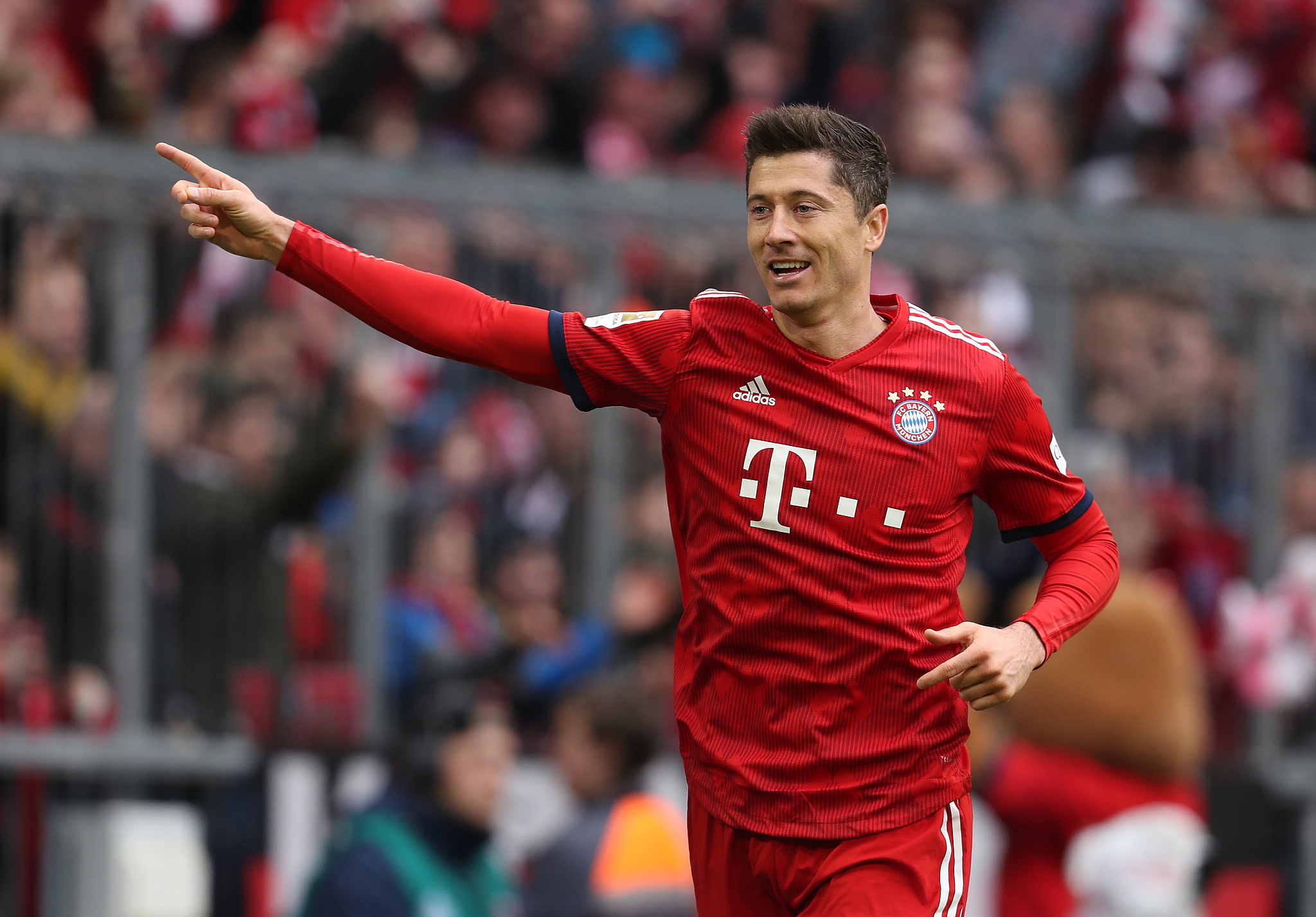 四川男篮97比109不敌青岛男篮