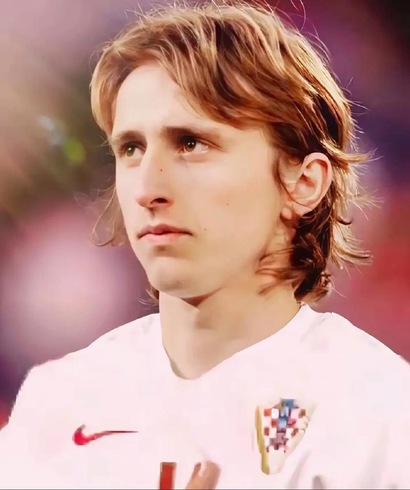 F1车王舒马赫迎57岁生日 女儿晒童年合照 滑雪事故12年后仍无好消息