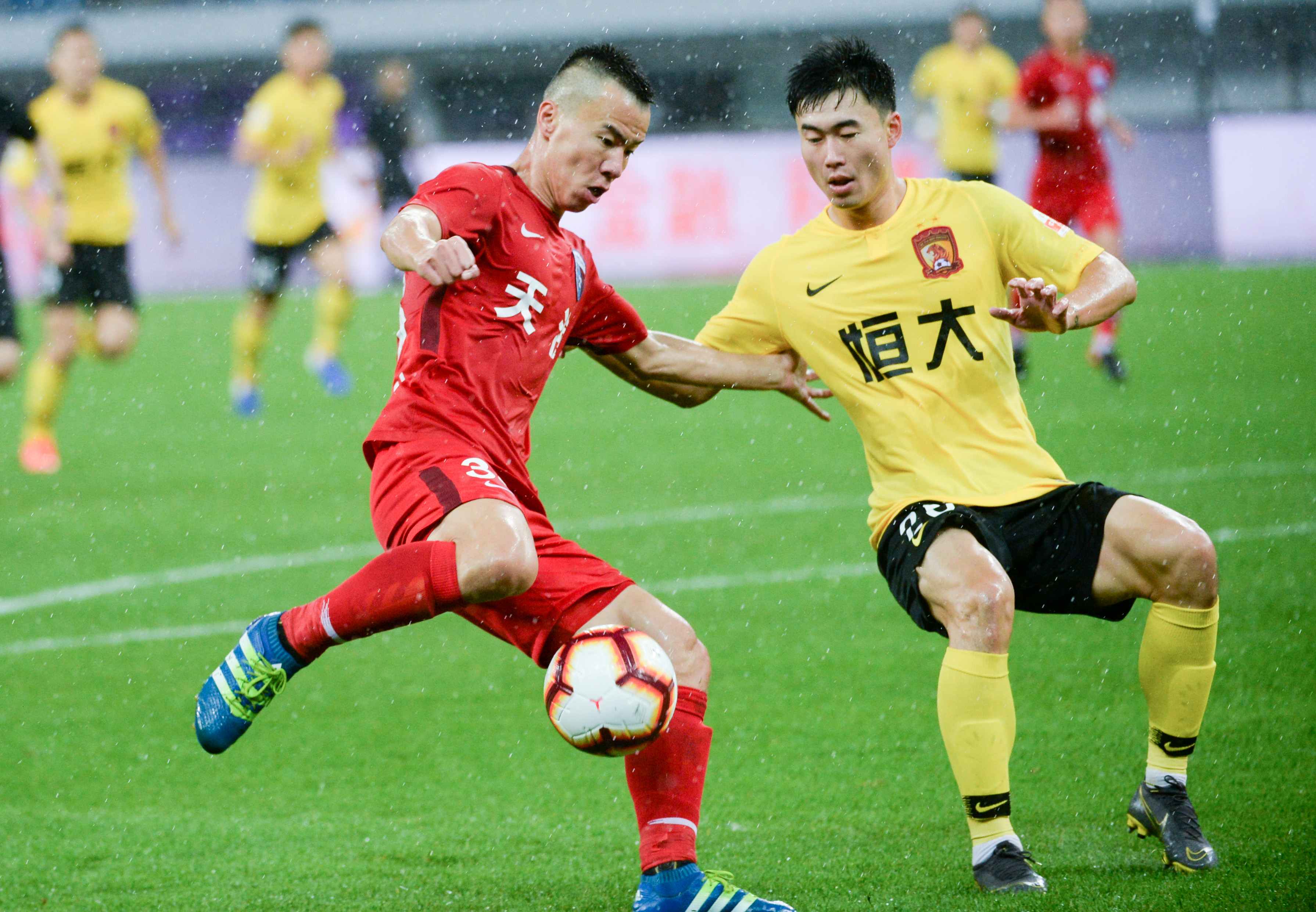 费尔明：从租借低谷到巴萨荣耀，22岁我渴望欧冠与世界杯双丰收