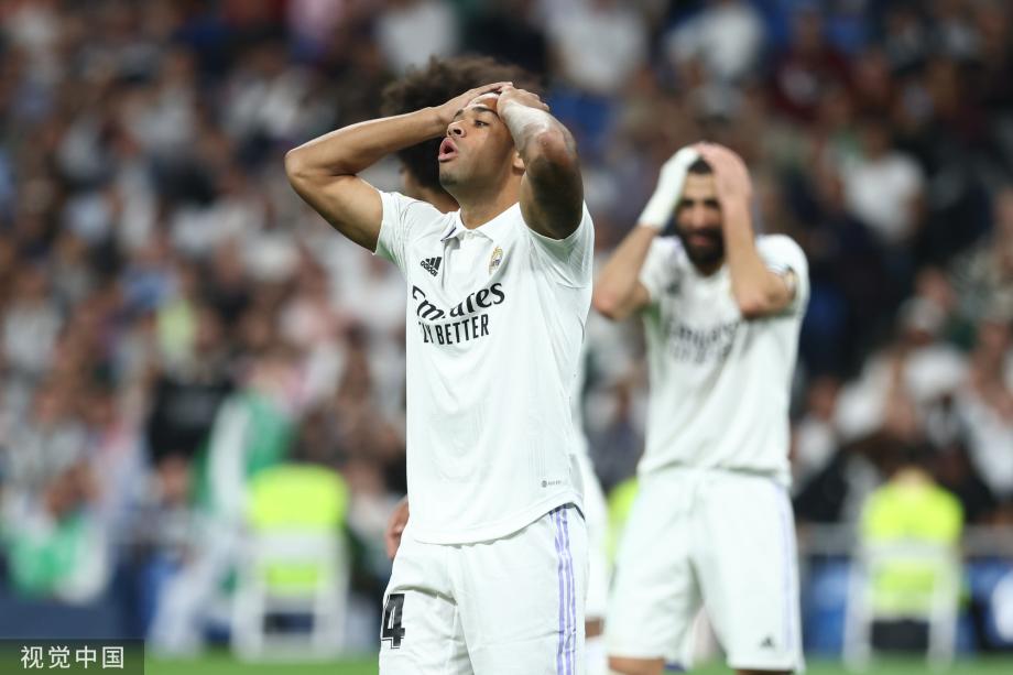 《绝区零》1.4重新开服？六小时杀入iOS游戏畅销榜榜首