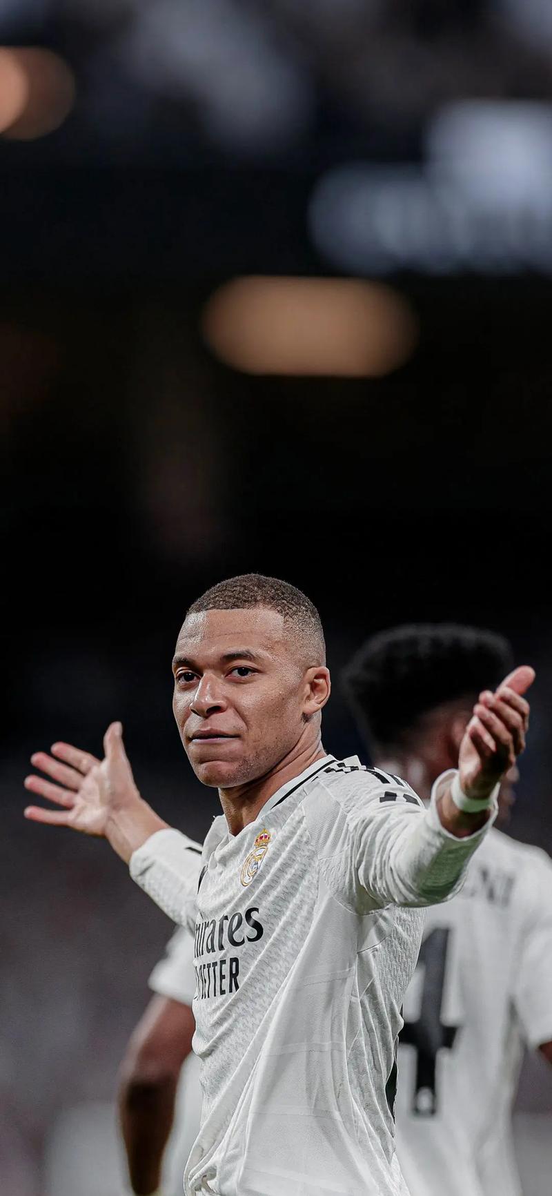 《Swords & Slippers》新视频 身体晃动效果吸睛