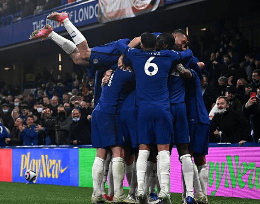 湖人激战灰熊！斯玛特打铁 东契奇稳定输出 艾顿高效